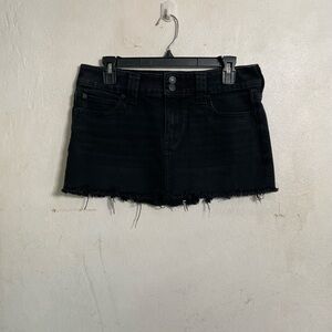 American Eagle Low Rise Mini Black Skirt